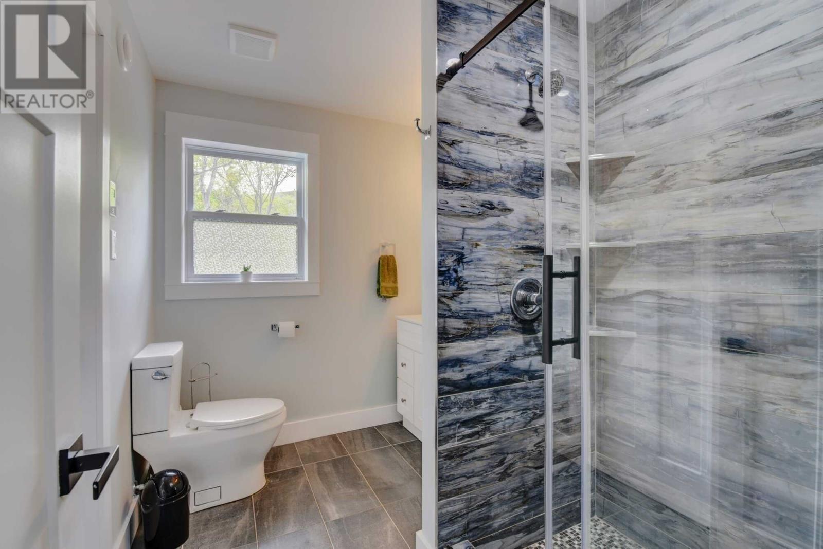 8 Forest Drive, Steady Brook, NL - Indoor Photo Showing Bathroom