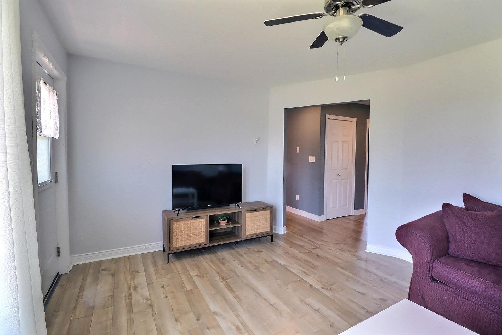 15-17 Cornwall Road, Cornwall, PE