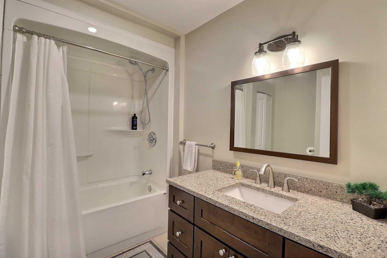 15-17 Cornwall Road, Cornwall, PE