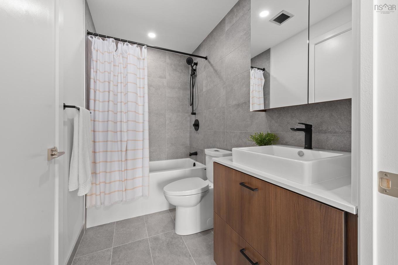 711 5511 Bilby St, Halifax, NS