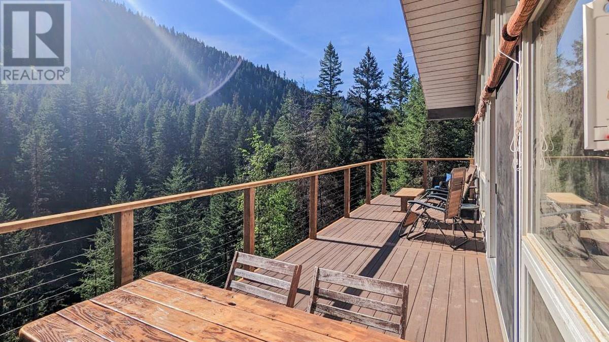 221 Prospect Drive, Princeton, BC - Outdoor With Exterior