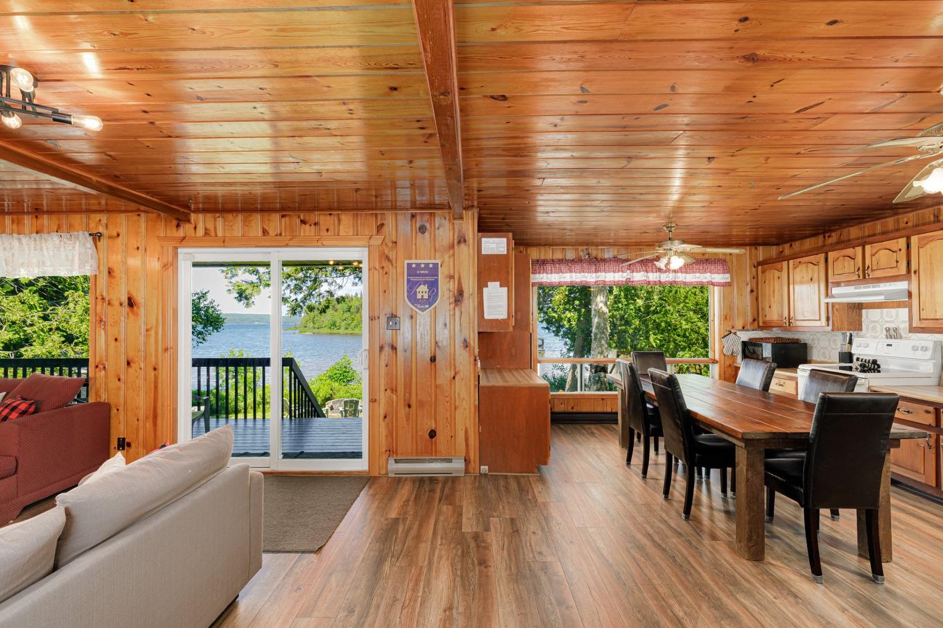 Overall view - 2480 Ch. Du Tour-Du-Lac, Nominingue, QC - Indoor Photo Showing Dining Room