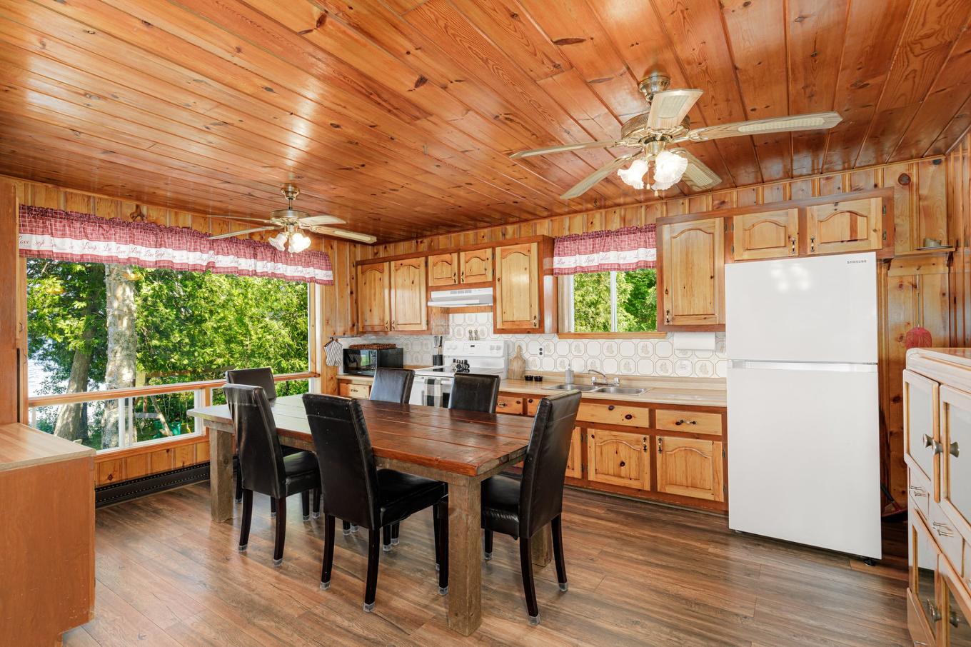 Overall view - 2480 Ch. Du Tour-Du-Lac, Nominingue, QC - Indoor Photo Showing Other Room