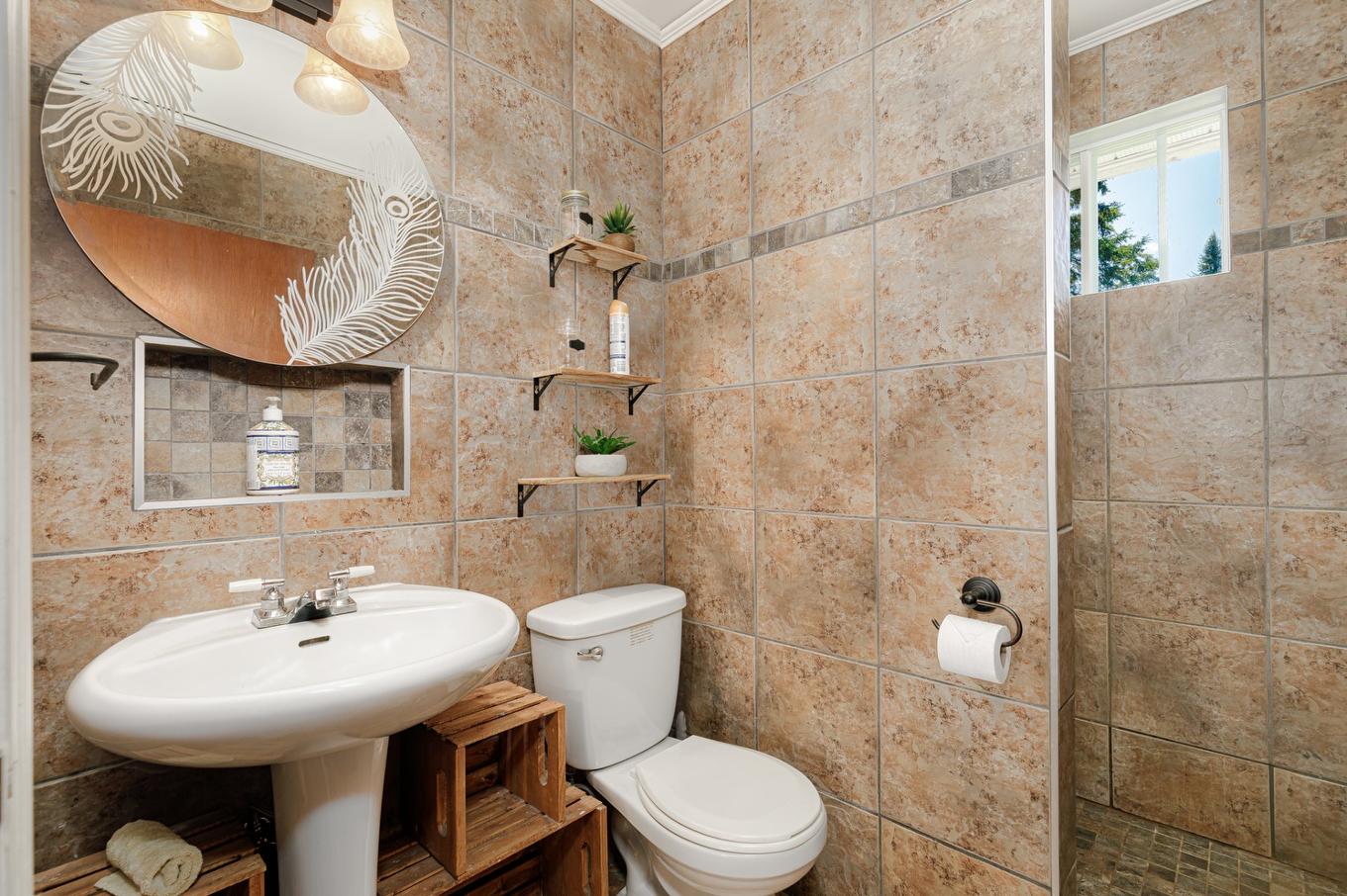 Bathroom - 2480 Ch. Du Tour-Du-Lac, Nominingue, QC - Indoor Photo Showing Bathroom