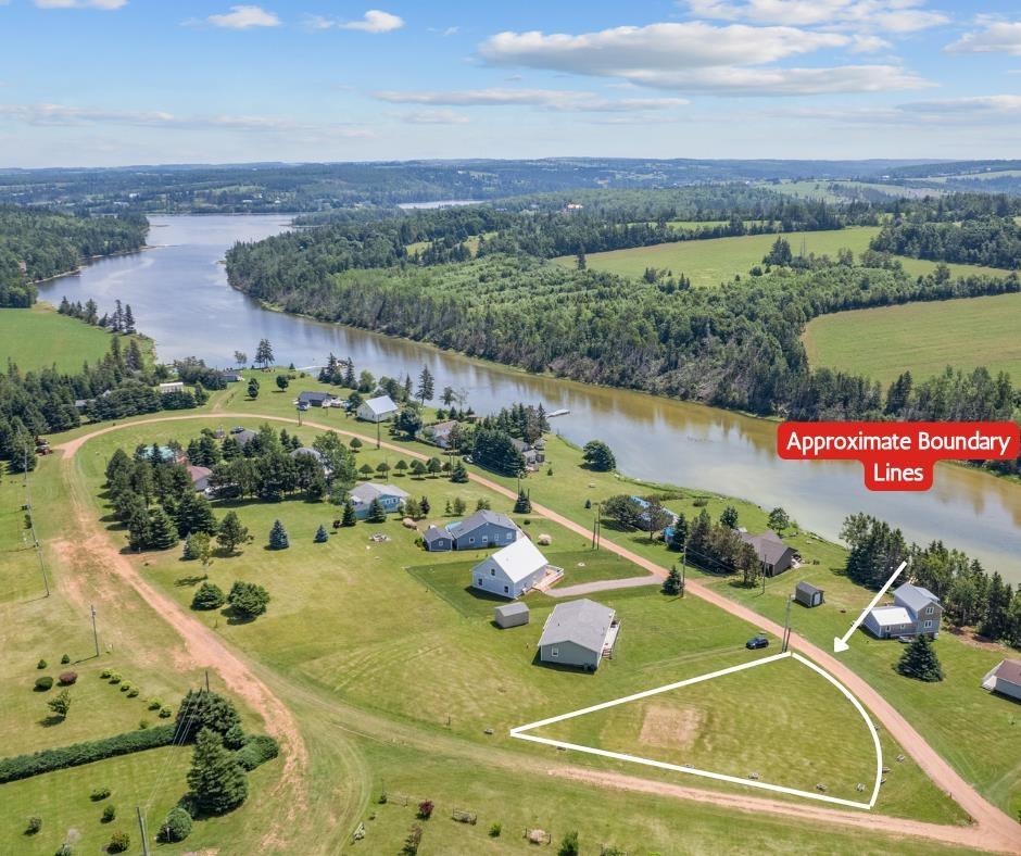 185 Riverview Drive, New London, PE