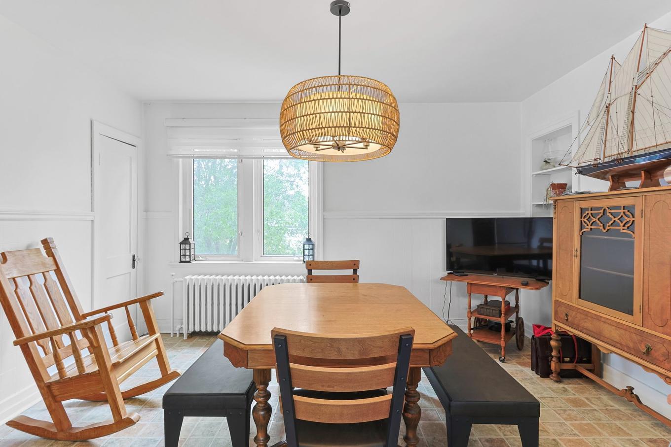 Dining room - 64A Rue St-Laurent, Beauharnois, QC - Indoor Photo Showing Dining Room