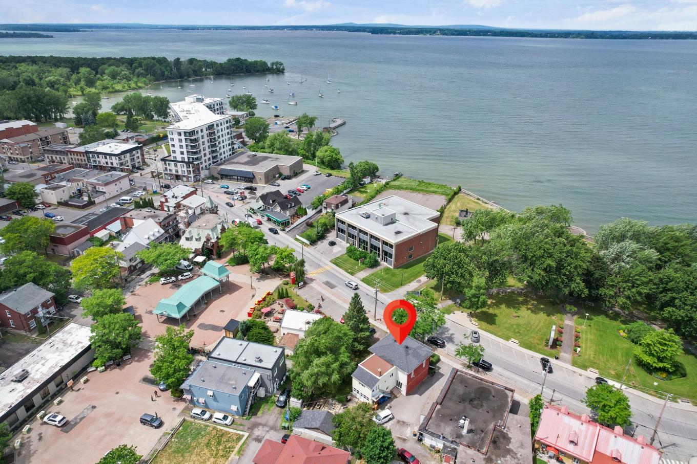 Aerial photo - 64A Rue St-Laurent, Beauharnois, QC - Outdoor With Body Of Water With View