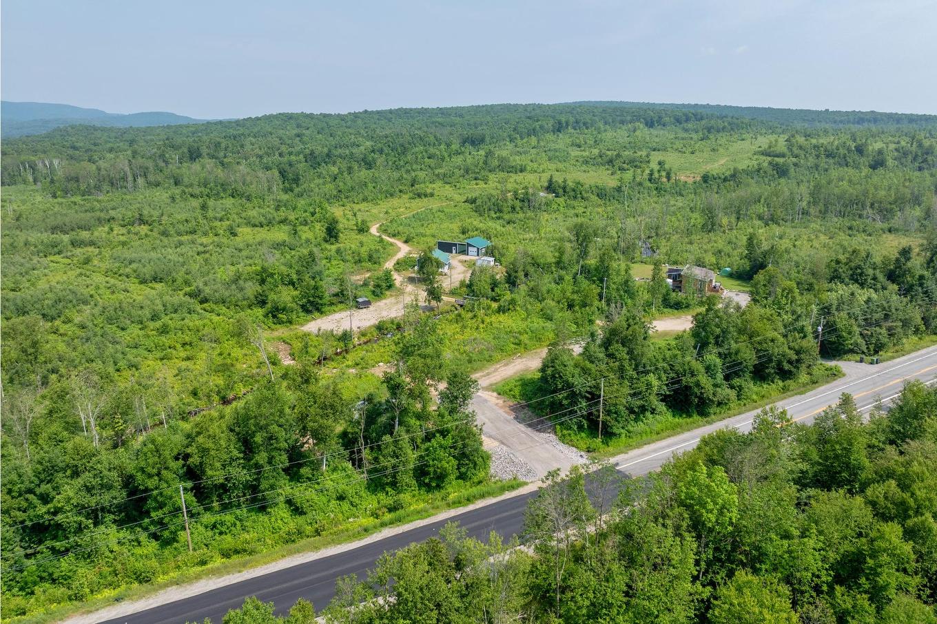 View - Ch. Des Quatre-Fourches, Lac-Des-Écorces, QC