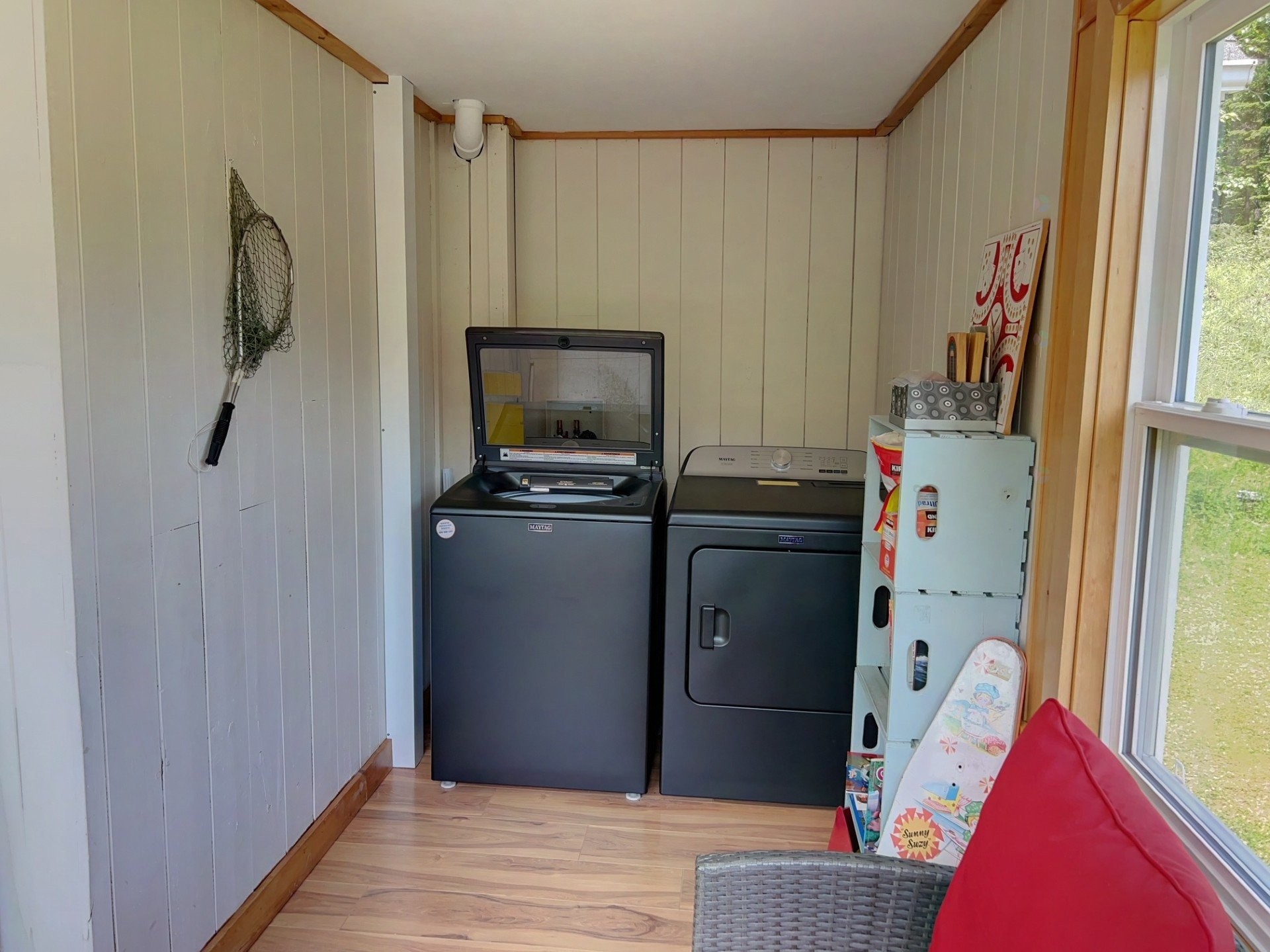 Salle de lavage - 314 Ch. Riverside, Matapédia, QC - Indoor Photo Showing Laundry Room