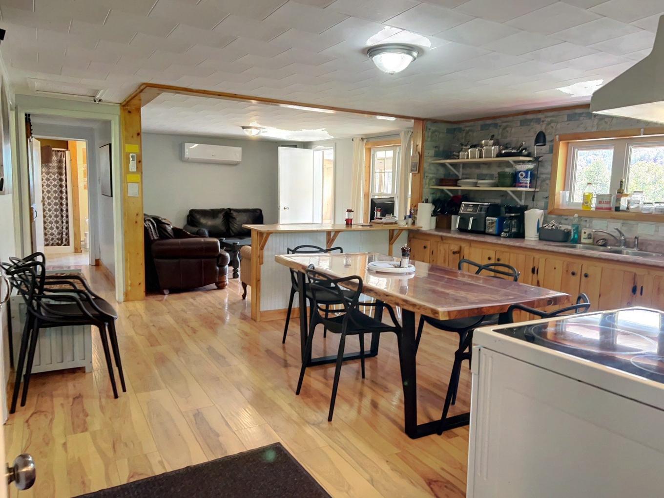 Kitchen - 314 Ch. Riverside, Matapédia, QC - Indoor