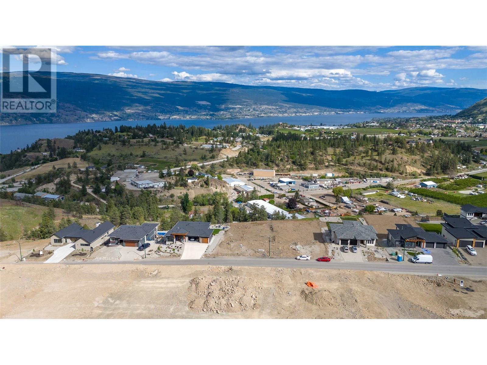 17555 Sanborn Street, Summerland, BC