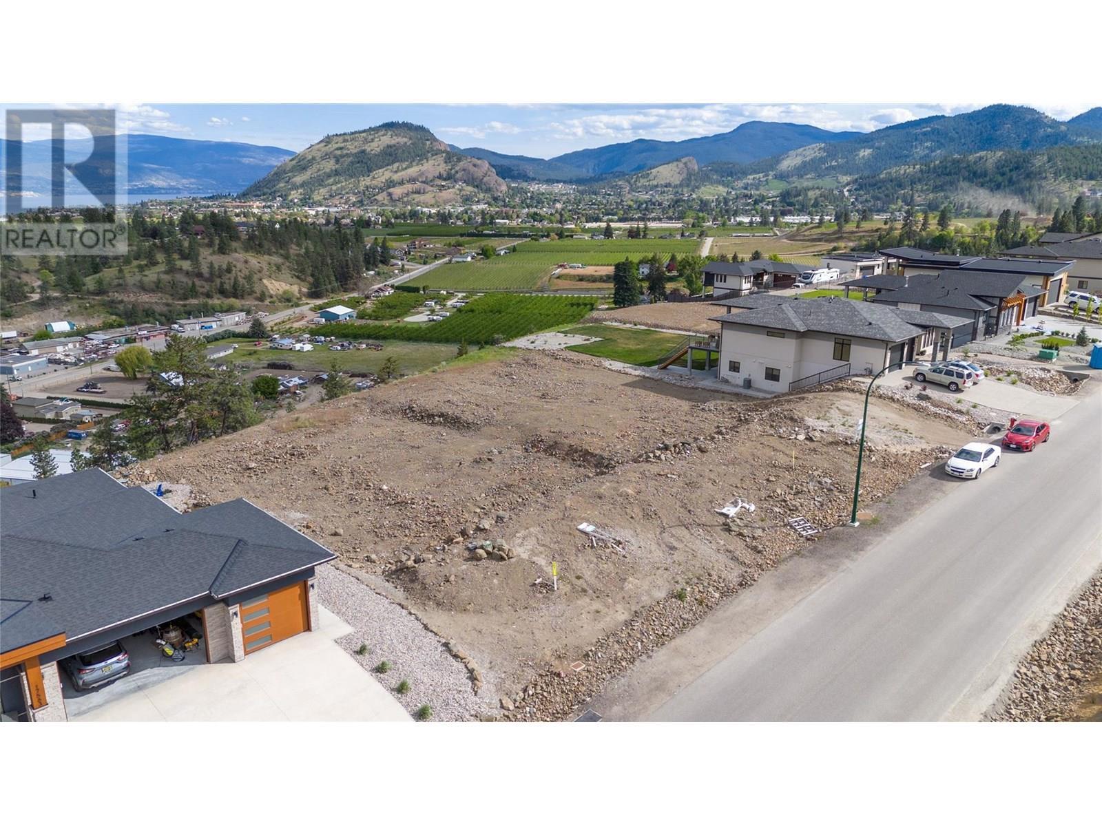 17555 Sanborn Street, Summerland, BC