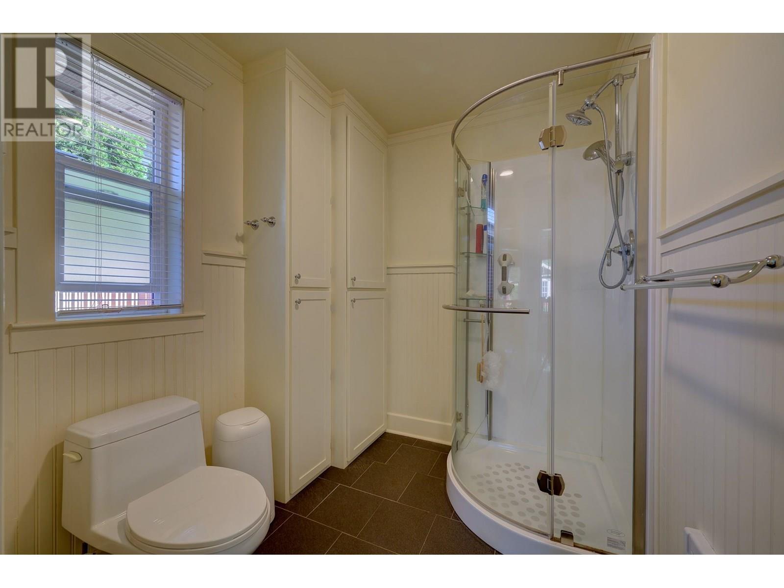 4761 Birch Lane, Barriere, BC - Indoor Photo Showing Bathroom