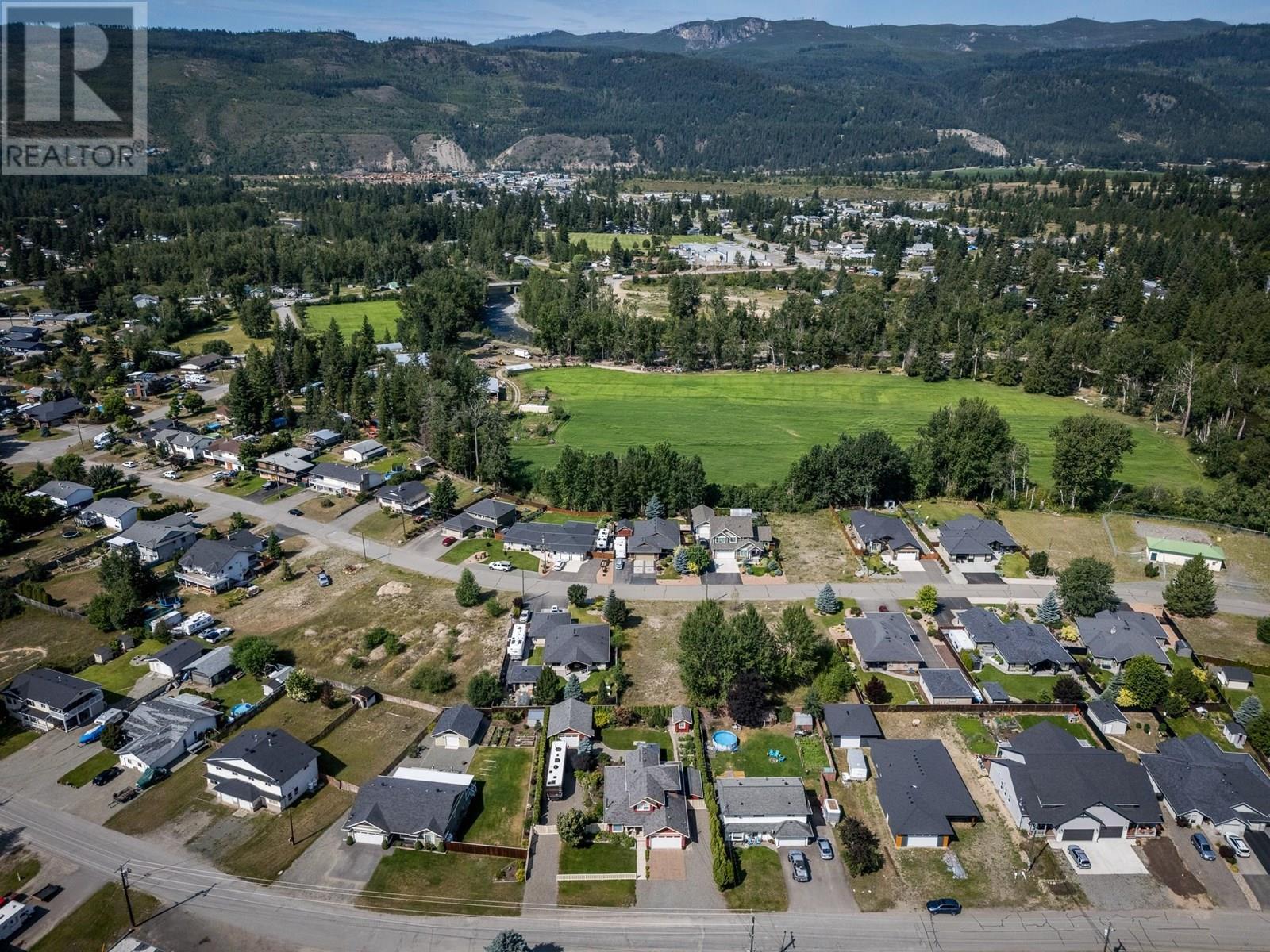 4761 Birch Lane, Barriere, BC - Outdoor With View