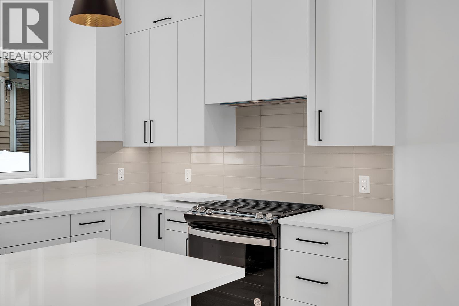 Images similar to and subject to change. - 4495 Walker Road Unit# 2, Kelowna, BC - Indoor Photo Showing Kitchen With Upgraded Kitchen