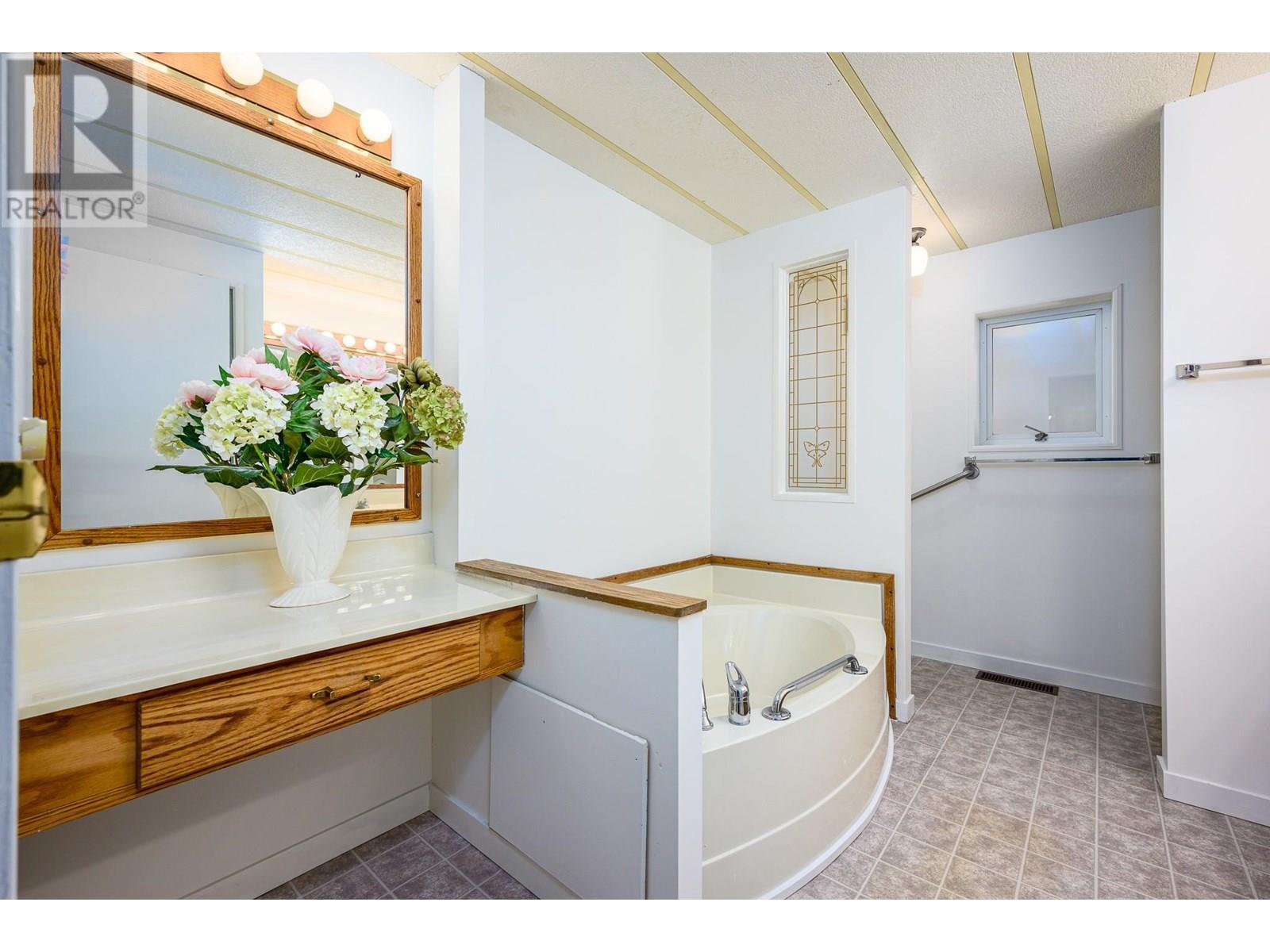 720 Commonwealth Road Unit# 108, Kelowna, BC