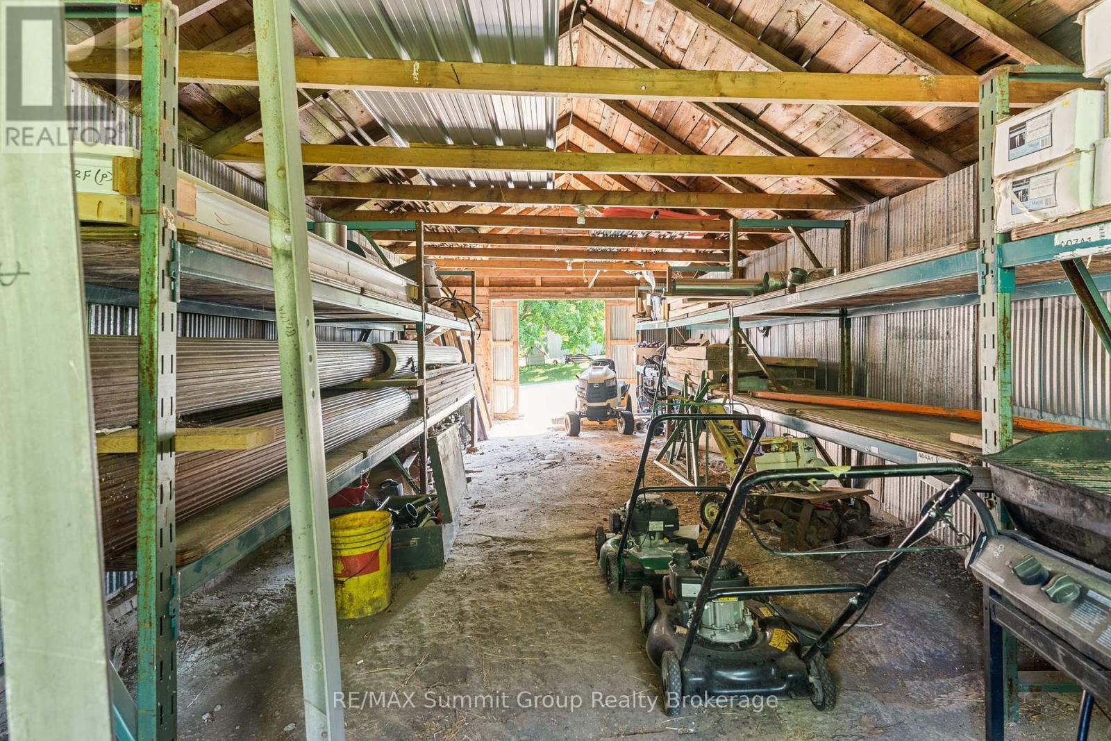 140 & 145 Wellington Street, Grey Highlands, ON