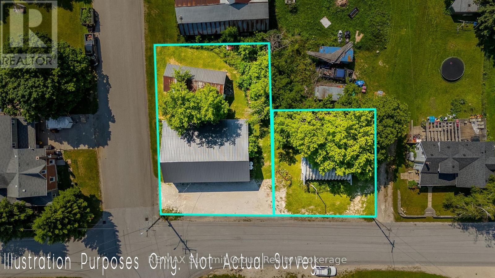 140 & 145 Wellington Street, Grey Highlands, ON