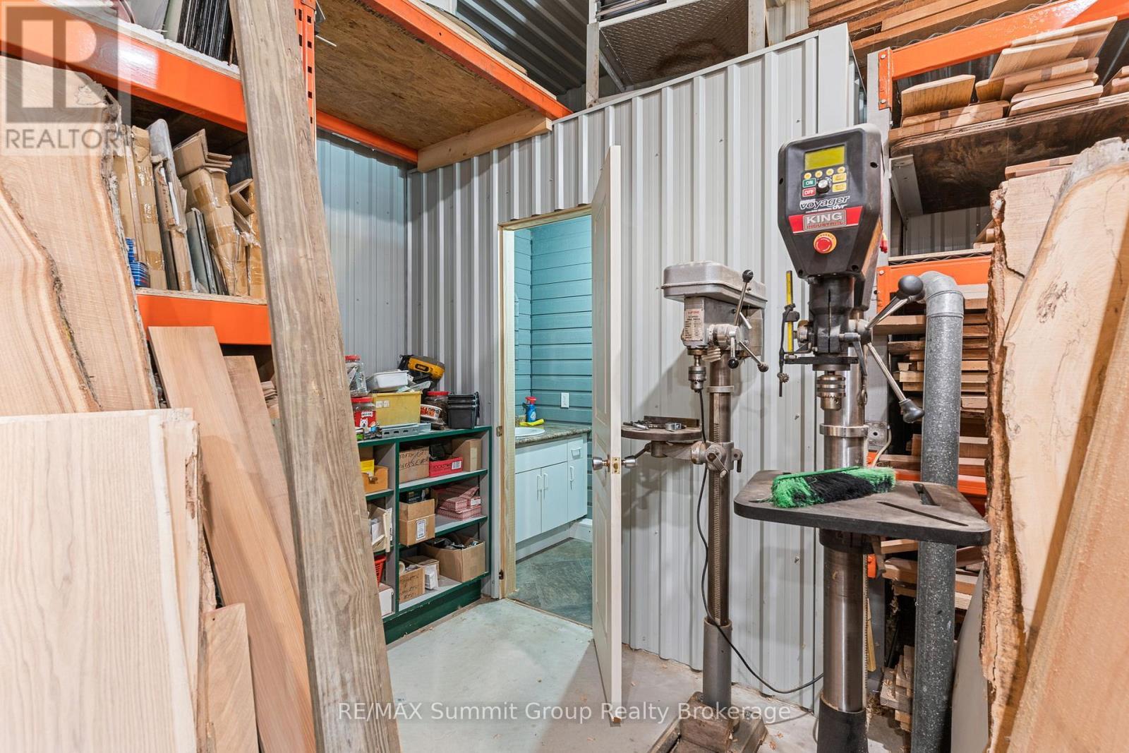 140 & 145 Wellington Street, Grey Highlands, ON