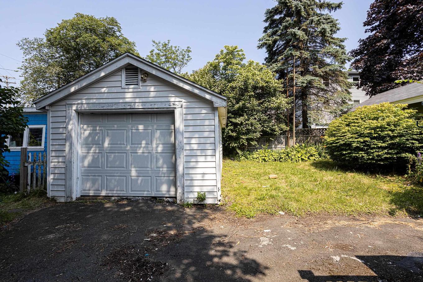 6983 Chebucto Road, Halifax, NS