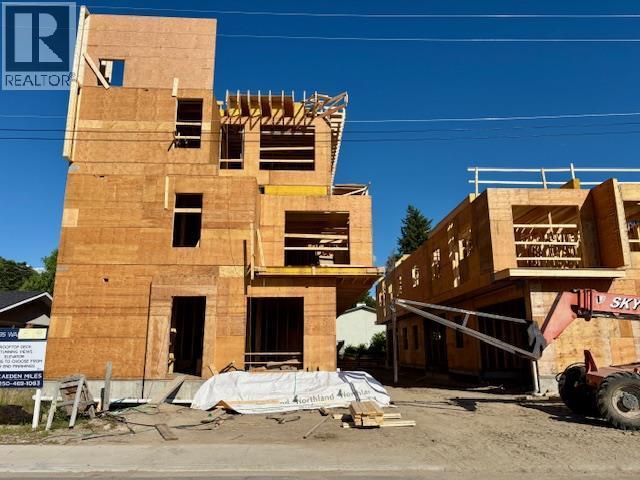 4495 Walker Road Unit# 1, Kelowna, BC - Outdoor