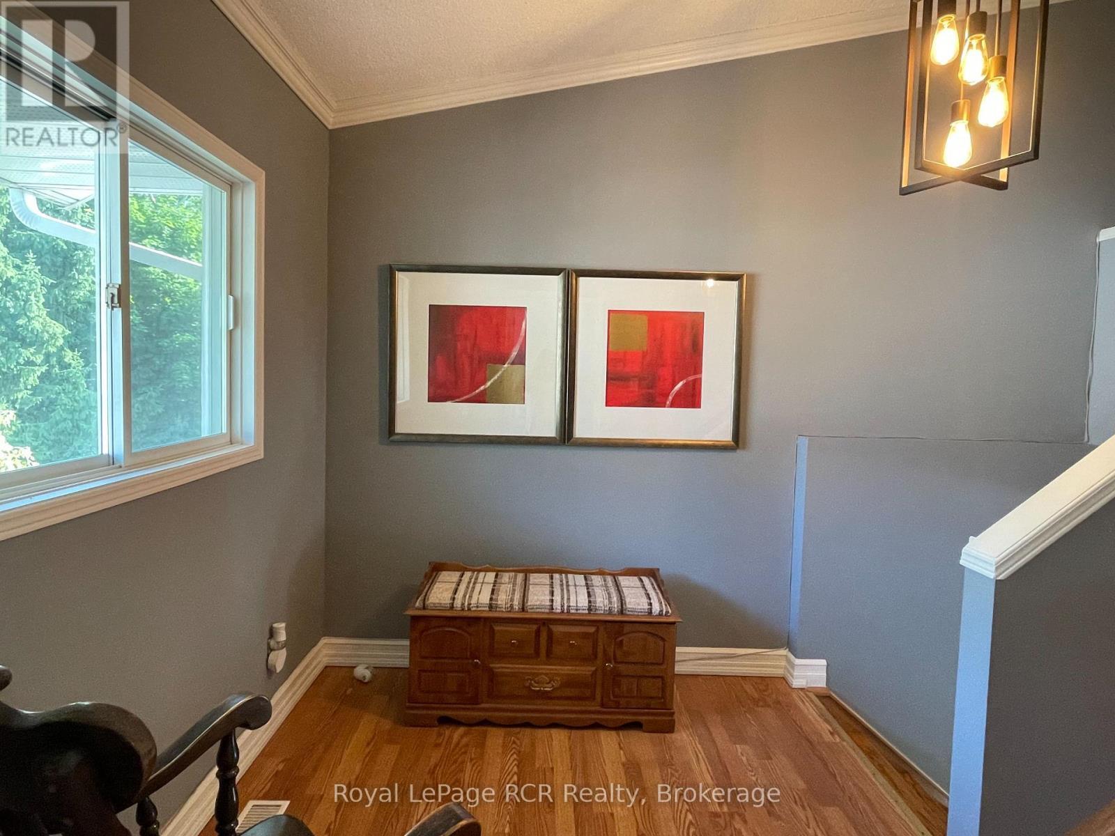 409 Thomas Street, Clearview (Stayner), ON - Indoor Photo Showing Other Room