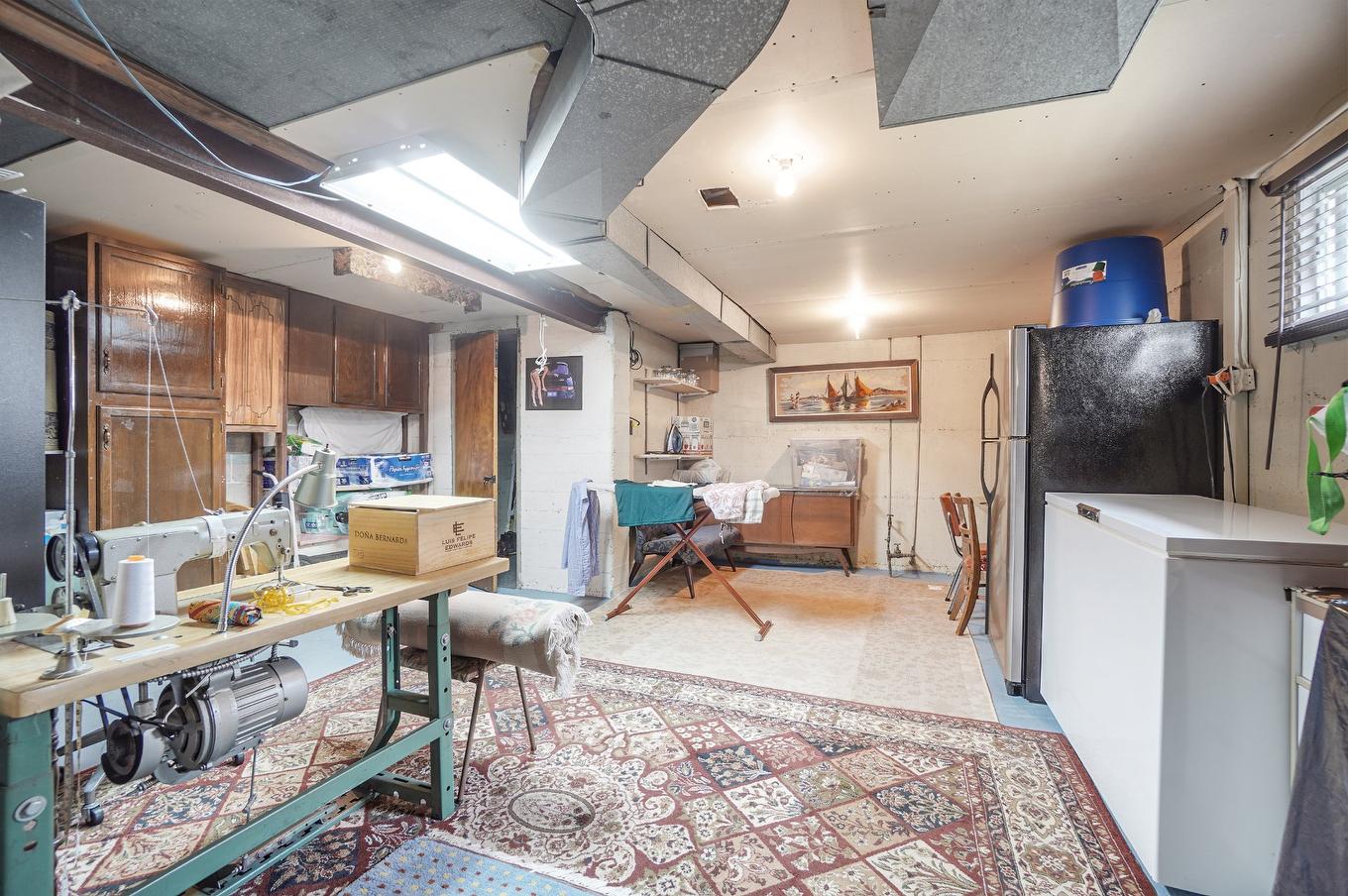 Sous-sol - 1412 Boul. Élisabeth, Laval (Chomedey), QC - Indoor Photo Showing Other Room