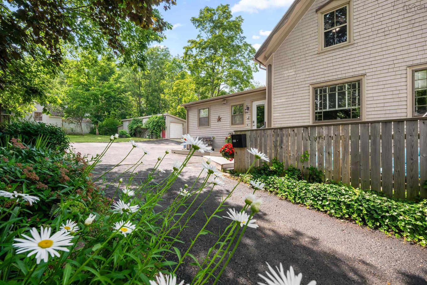 153 Pleasant Street, Bridgewater, NS