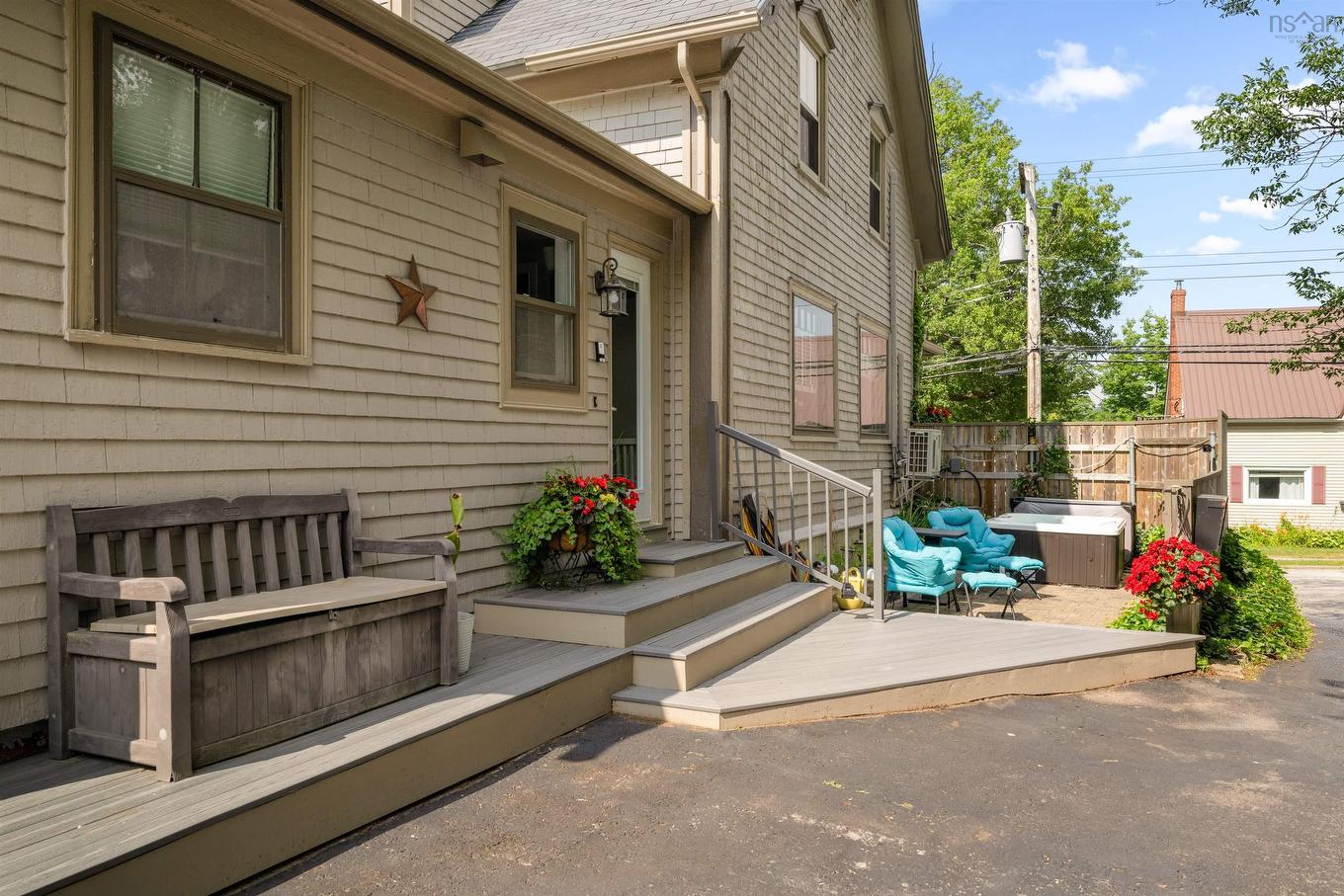 153 Pleasant Street, Bridgewater, NS