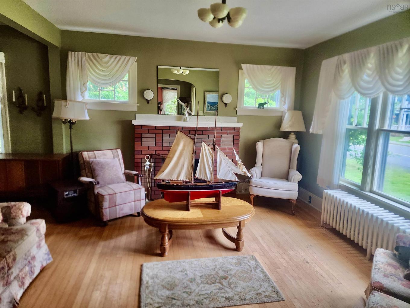 70 Victoria Road, Lunenburg, NS