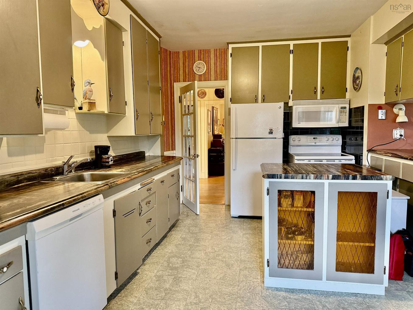 70 Victoria Road, Lunenburg, NS