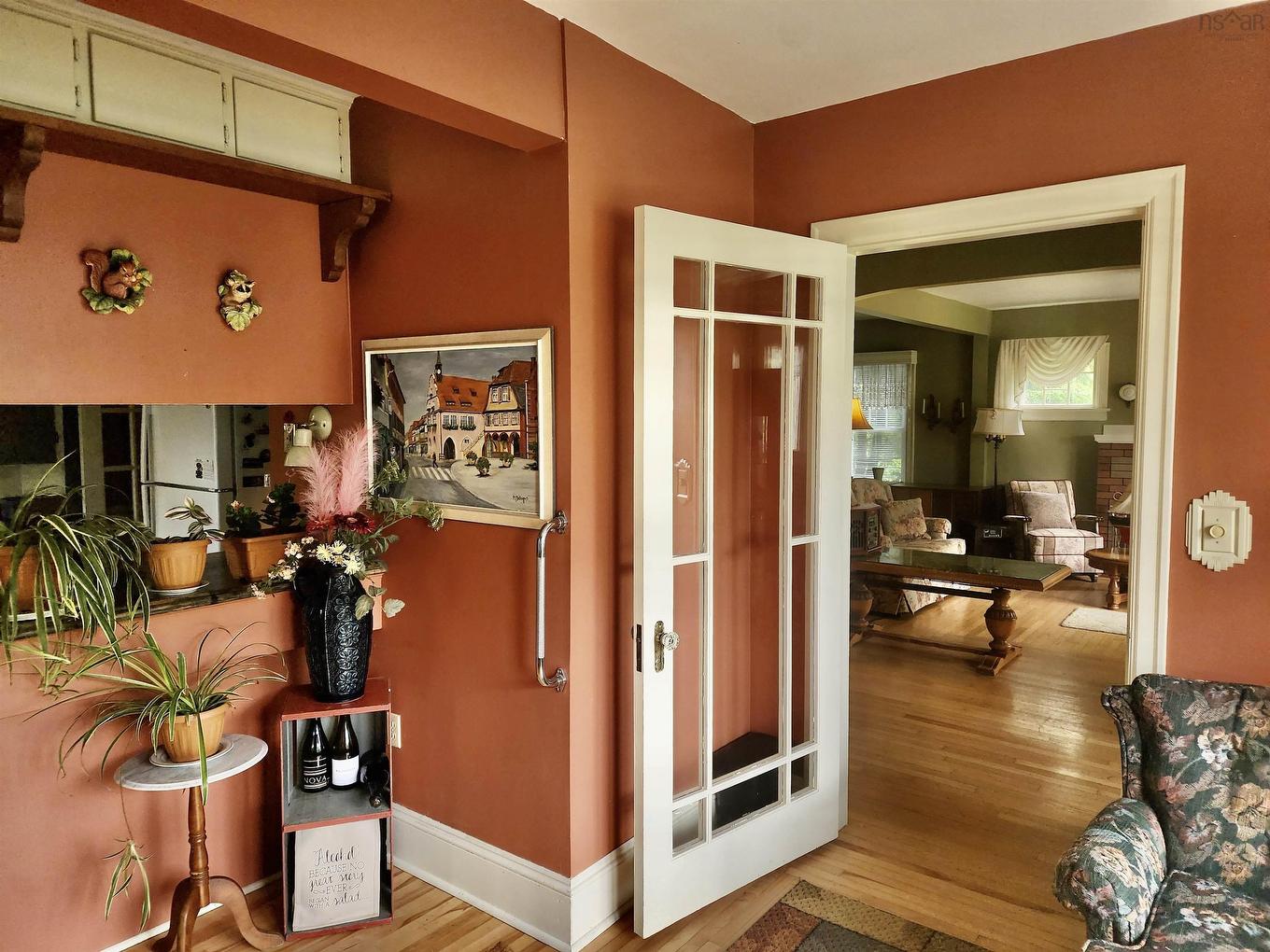 70 Victoria Road, Lunenburg, NS