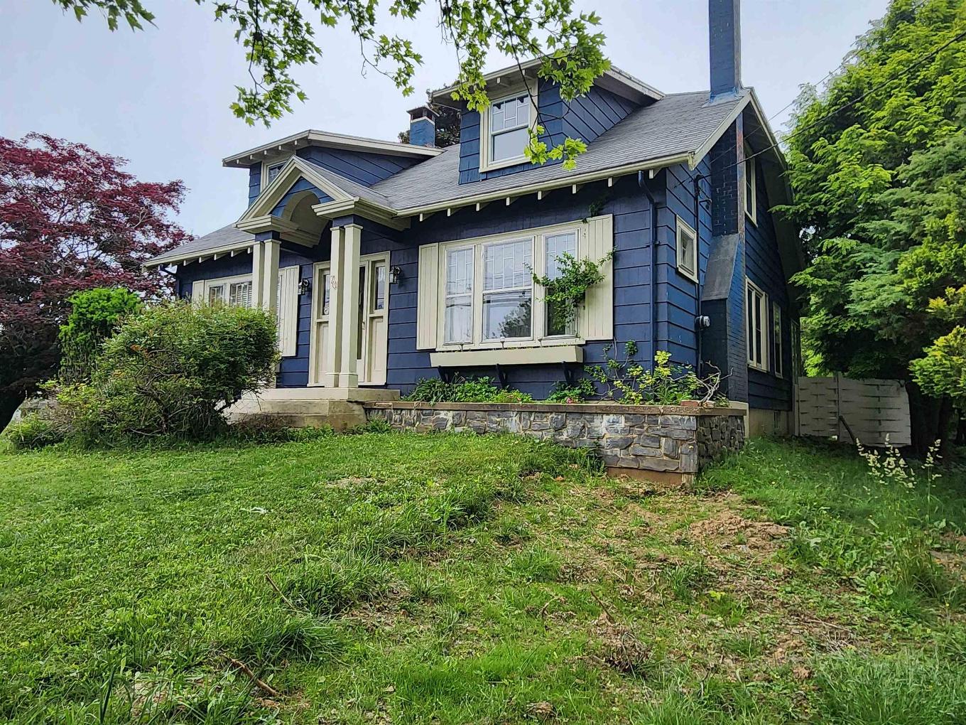 70 Victoria Road, Lunenburg, NS