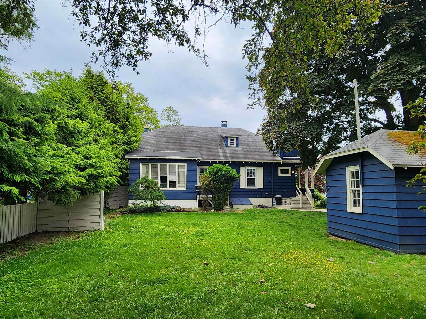 70 Victoria Road, Lunenburg, NS