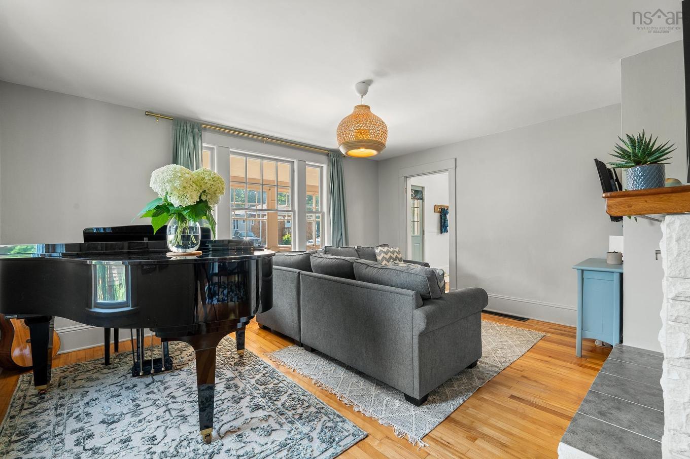 22 Caldwell Avenue, Kentville, NS