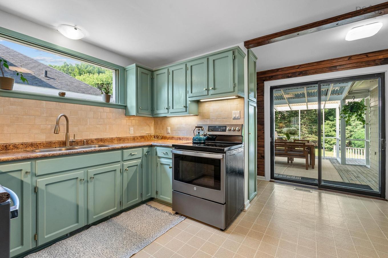 22 Caldwell Avenue, Kentville, NS