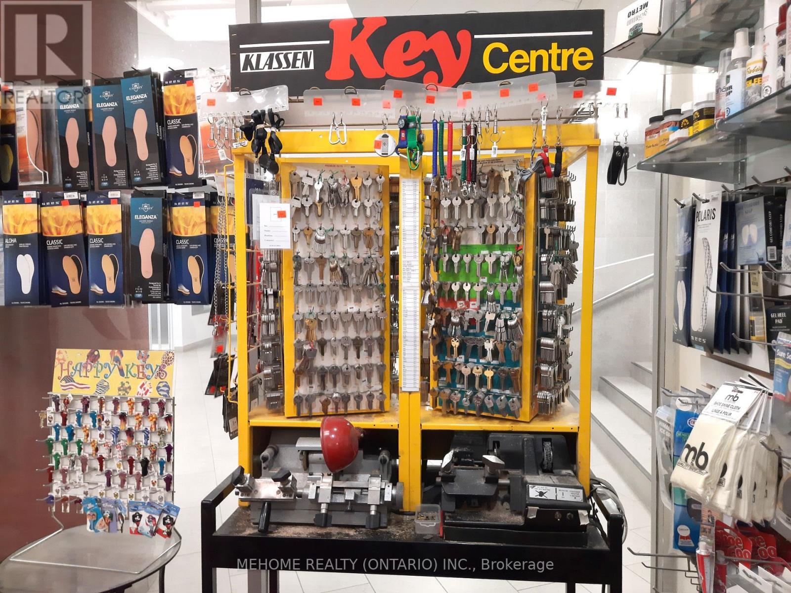 Unit # Hsc 107 - 700 University Avenue, Toronto, ON