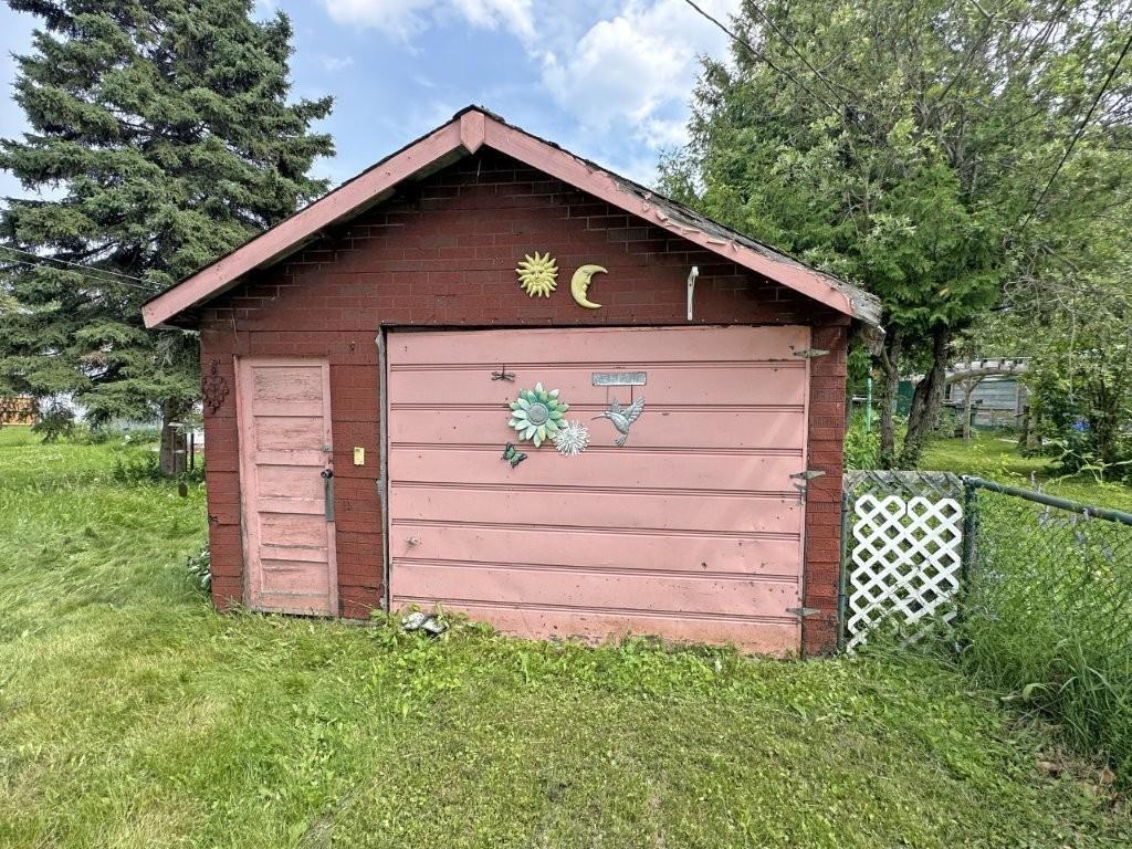 2 Stewart Ave, Red Rock, ON - Outdoor With Exterior