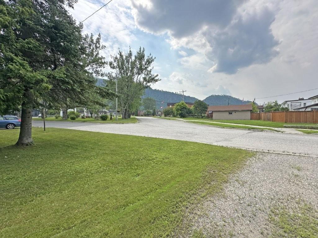 2 Stewart Ave, Red Rock, ON - Outdoor