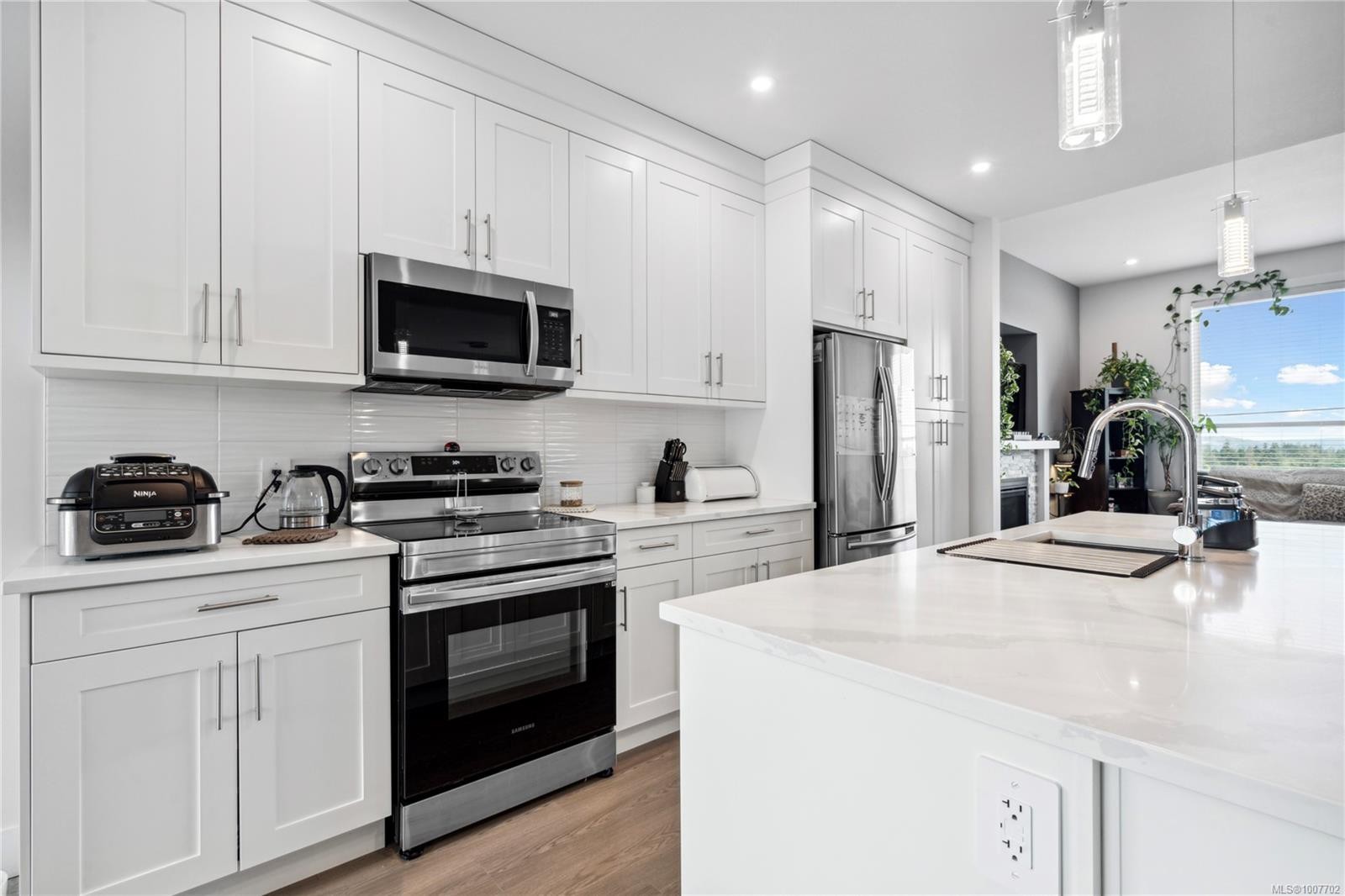 925 Howard Ave, Nanaimo, BC