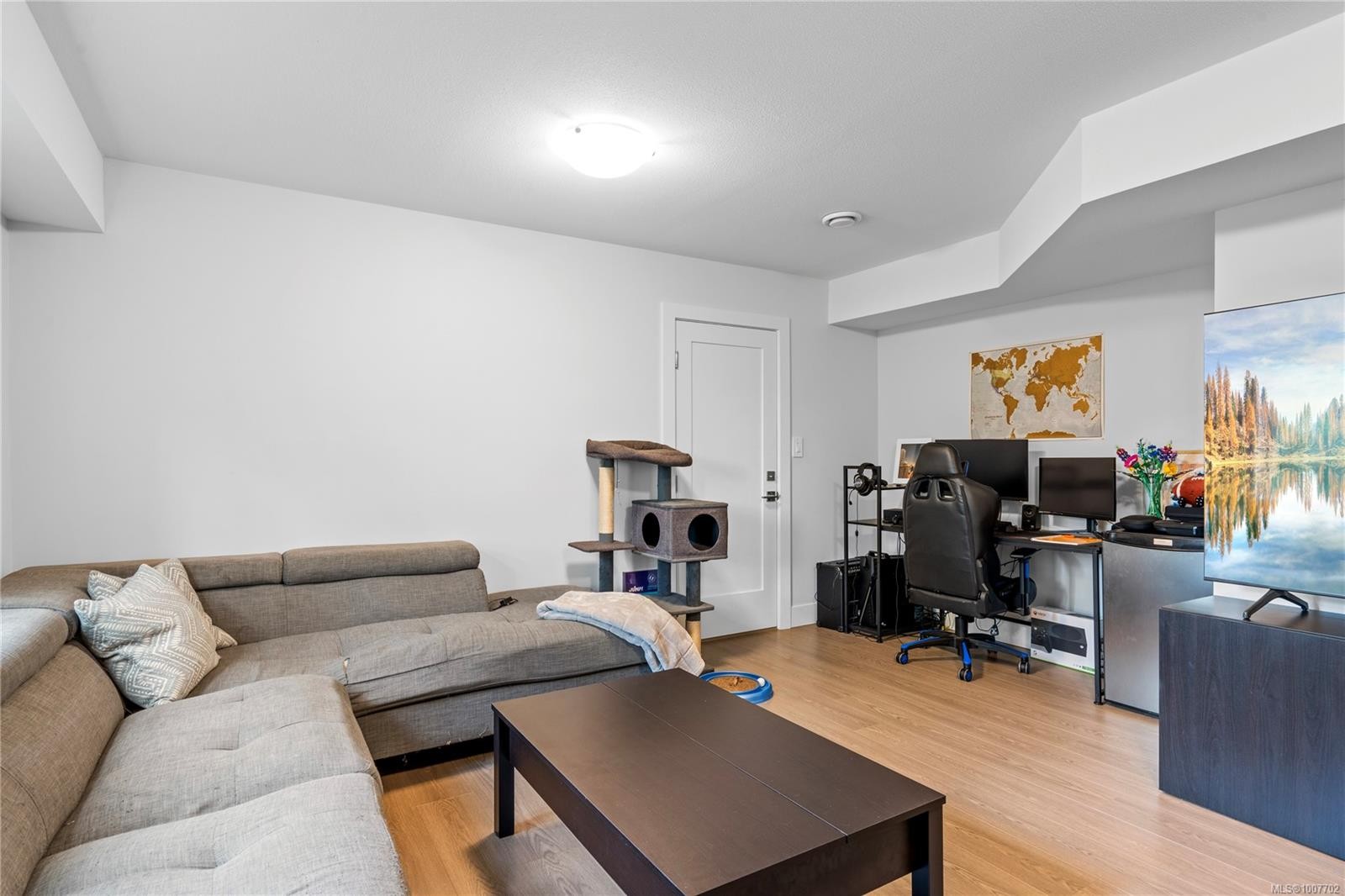 925 Howard Ave, Nanaimo, BC