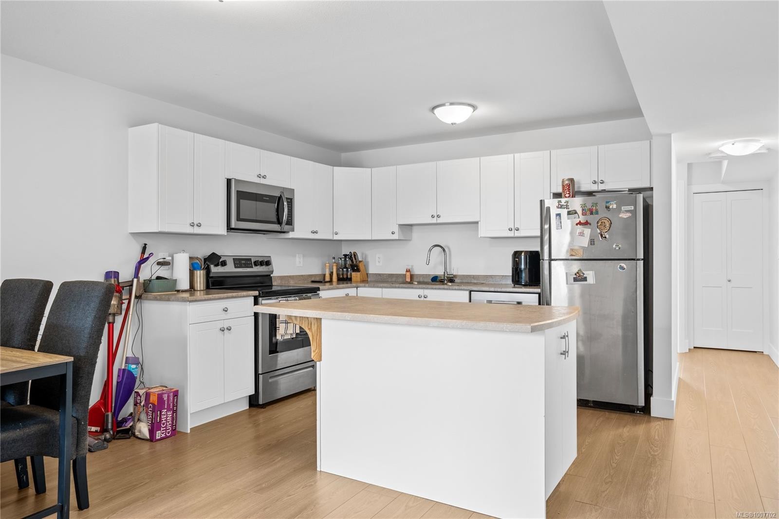 925 Howard Ave, Nanaimo, BC