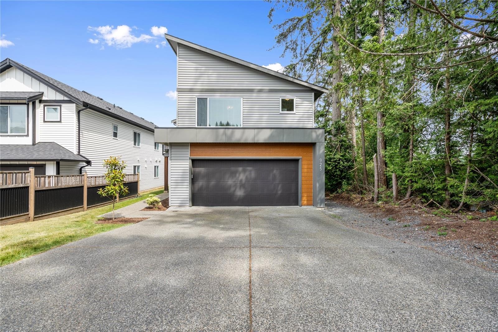 925 Howard Ave, Nanaimo, BC