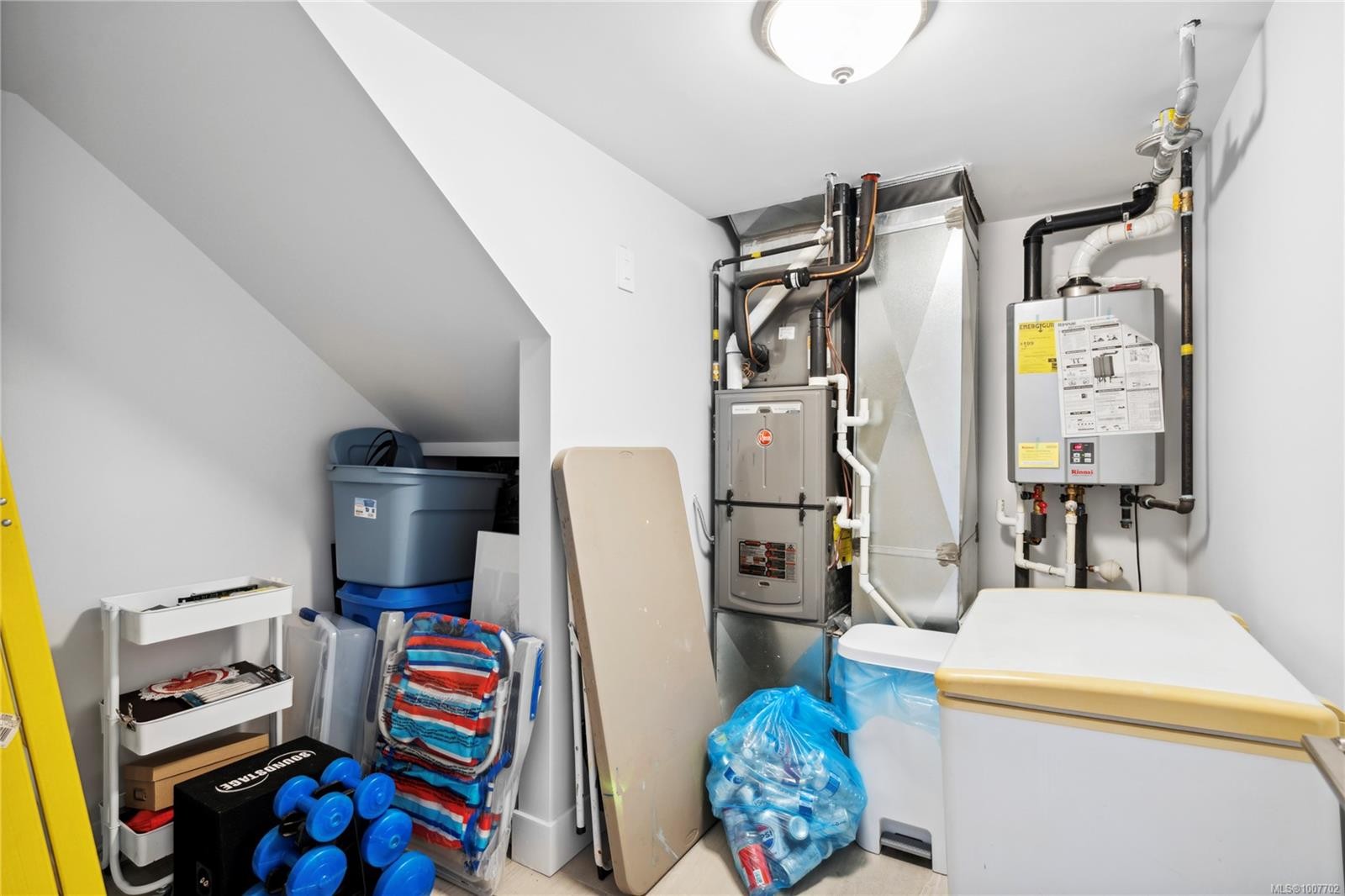 925 Howard Ave, Nanaimo, BC