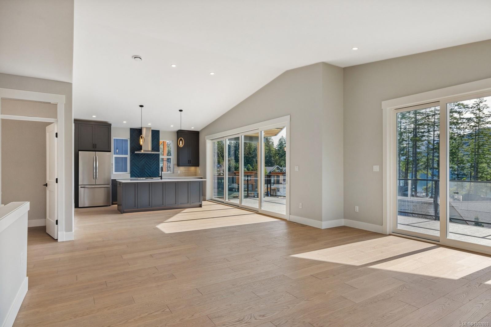 9394 Lakefront Rise, Lake Cowichan, BC