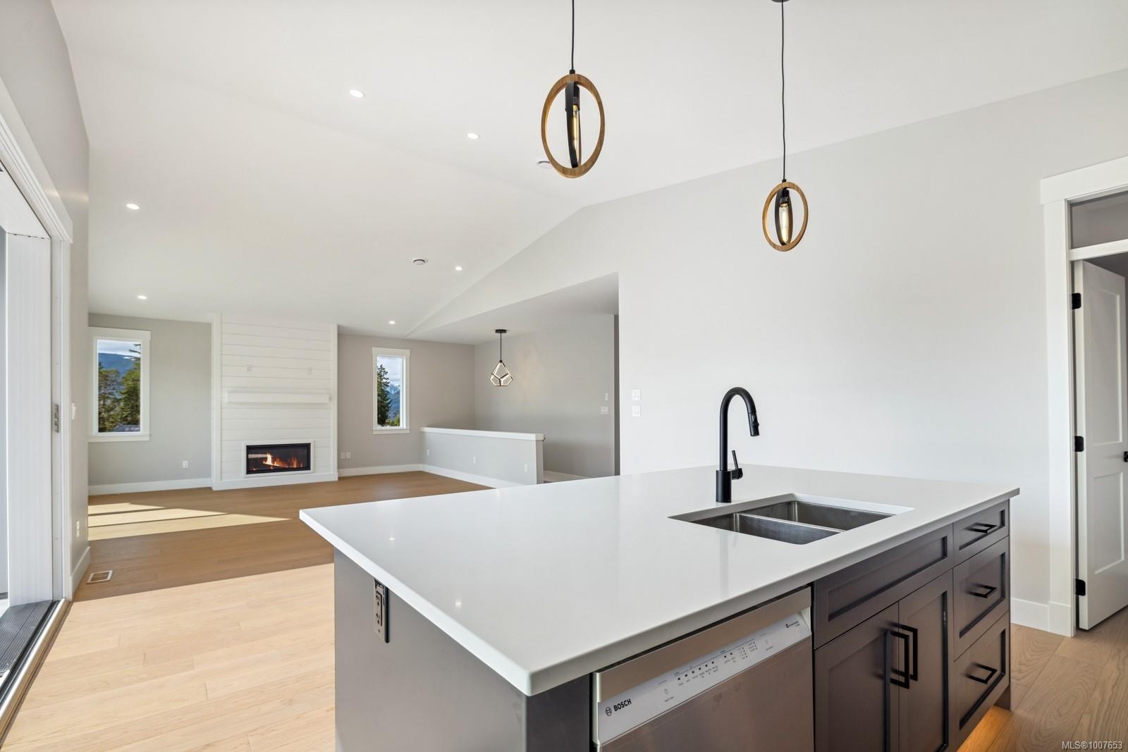 9394 Lakefront Rise, Lake Cowichan, BC