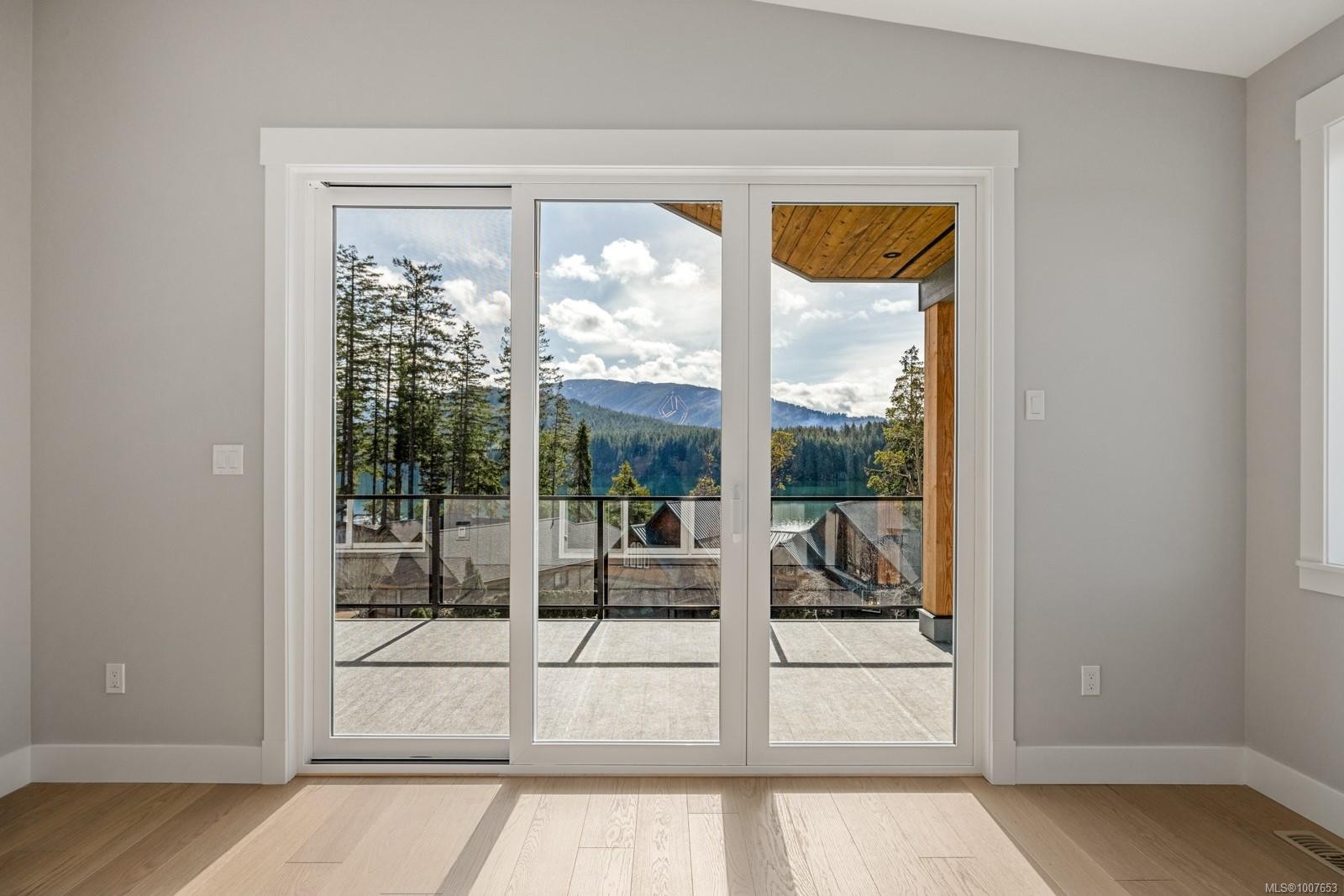 9394 Lakefront Rise, Lake Cowichan, BC