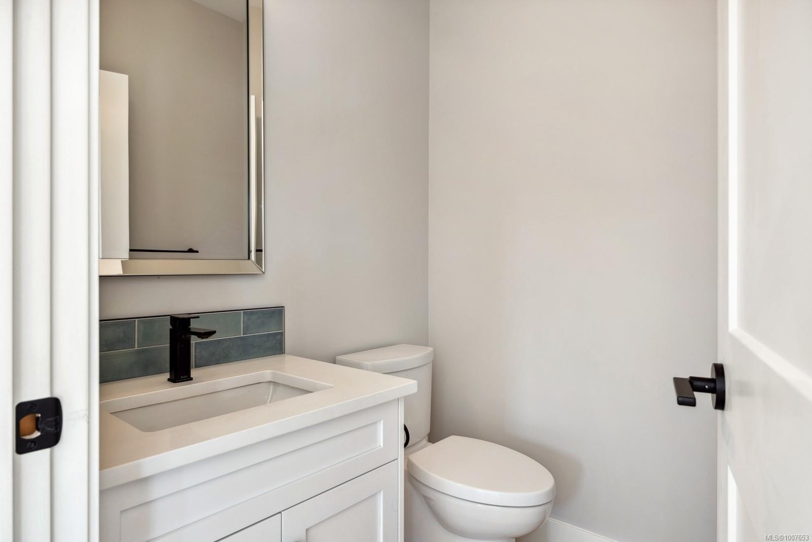 9394 Lakefront Rise, Lake Cowichan, BC