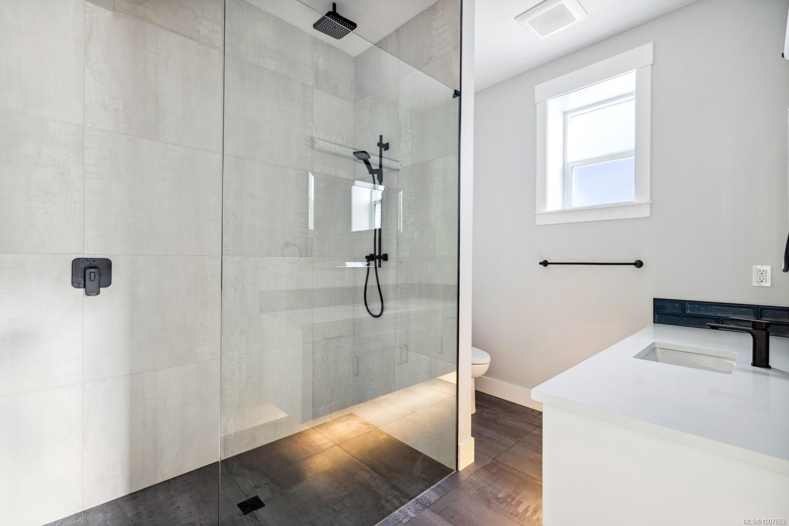 9394 Lakefront Rise, Lake Cowichan, BC