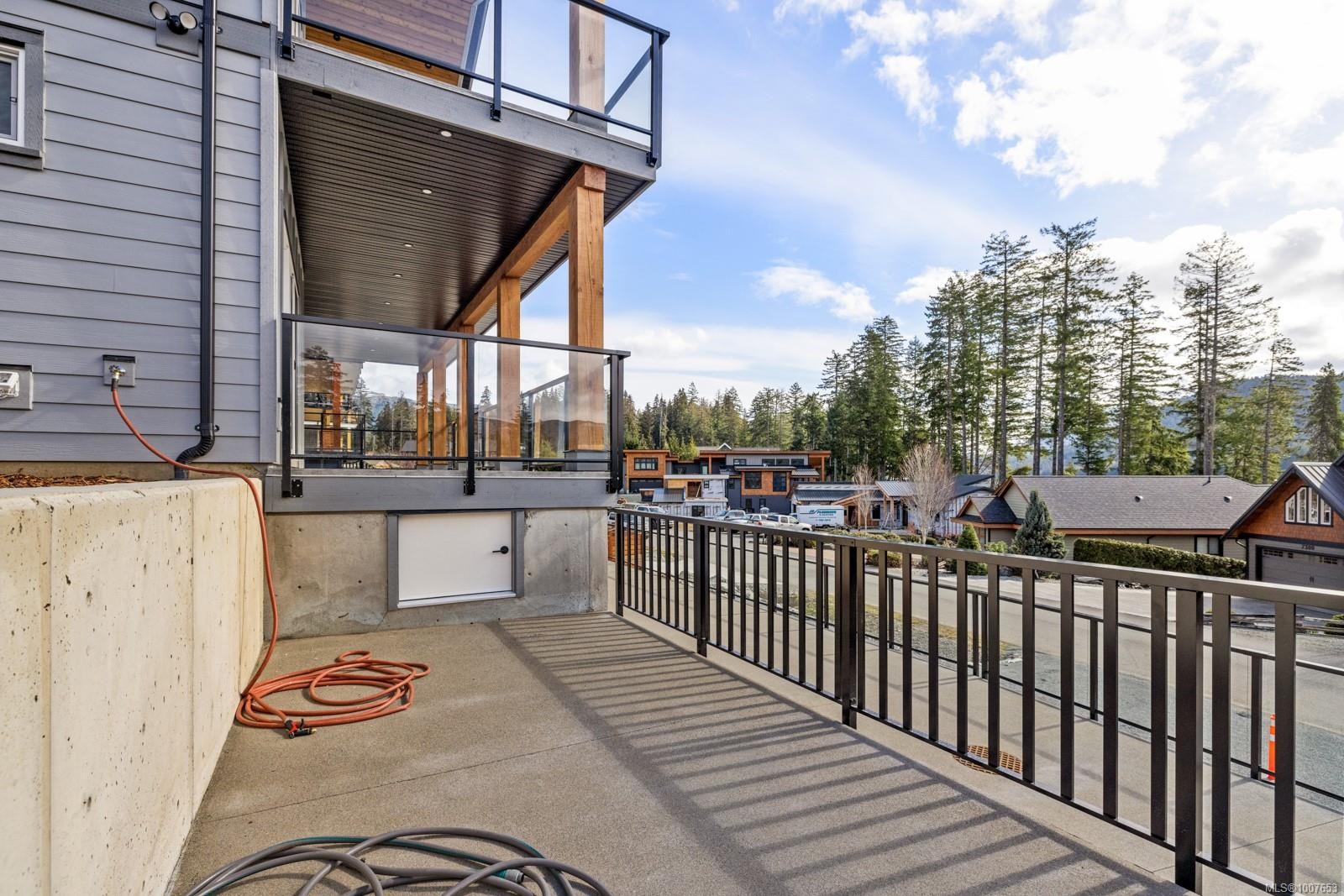 9394 Lakefront Rise, Lake Cowichan, BC